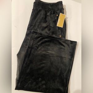 New, Michael Kors women’s velour pants , size Large, black